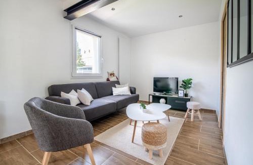 Cholet Apartment | L'Escale 10, maison familiale et lumineuse près du PuyDuFou