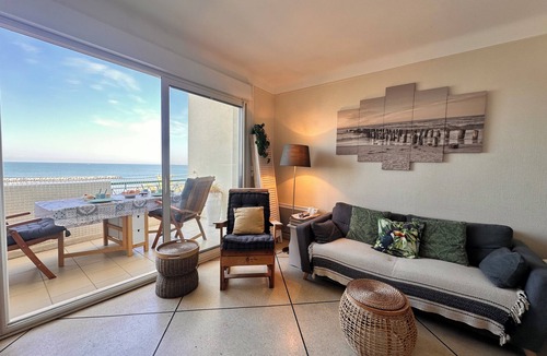 Le Grau-Du-Roi Apartment | La Croix du Sud 4 - Appartement en duplex Vue Mer 1ère ligne avec terrasse