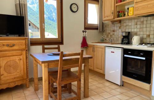 Ceillac Apartment | La Saume
