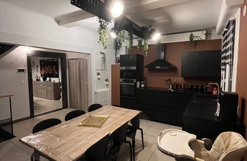 Saint-Brevin-l'Ocean House | Large, cosy house for 8/10 people less than 100 m from the beach, terrace with sea view