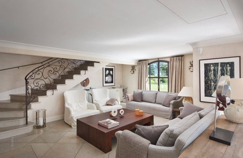 Les Baraques House | Large luxury villa on a hilltop with beautiful views