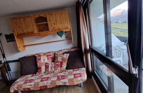 Les Menuires Apartment | Large studio - On the ski slope
