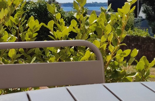 Concarneau Apartment | Le 3 appartement jardin privé bord de mer 100m de la plage et de la thalasso