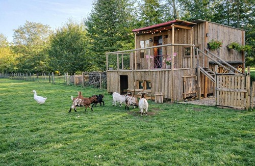 Dangeau Ski Chalet | Le Cabanon