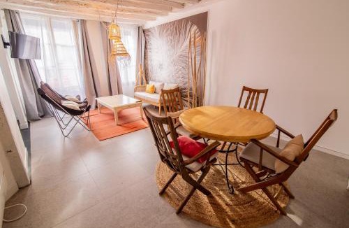 Brissac-Quince Apartment | LE DUPE