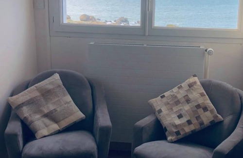 Trevignon House | Le Grand Large: a cocoon on the beach in the heart of an exceptional environment.