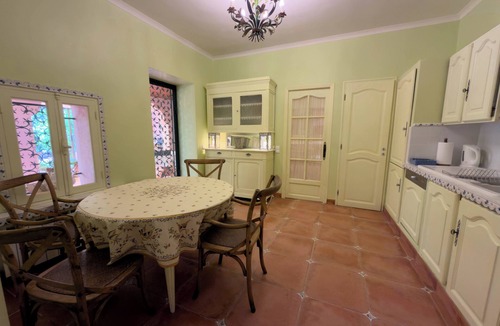 Le Cannet Villa | LE VIEUX MOULIN REZ JARDIN VILLA