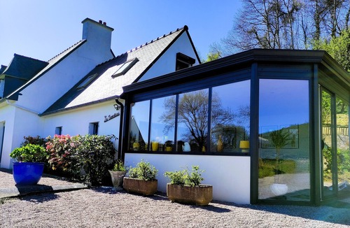 Trevou-Treguignec House | "Les Camélias" Vacation Rental - Spa - Lush, Green Setting - Trestel Beach