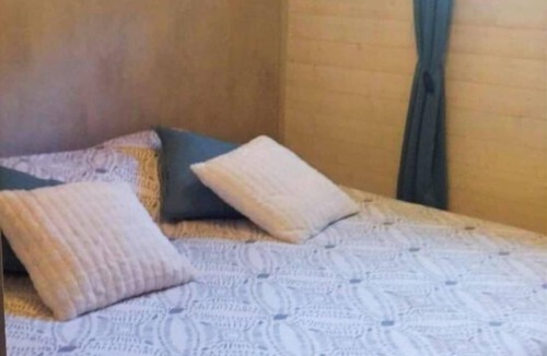 La Regrippiere Bed & Breakfast | Les Chemins d'Ambre & Thaïs: Charming dwelling in the heart of the Nantes vineyards