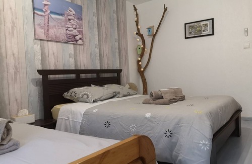 Combrand Bed & Breakfast | Les Mesanges