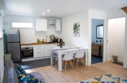 Darnetal House | Les Tilleuls, Gîte familial avec jardin et piscine partagés