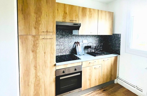 Saint-Brieuc Apartment | Lovely apartment close to shops and train station