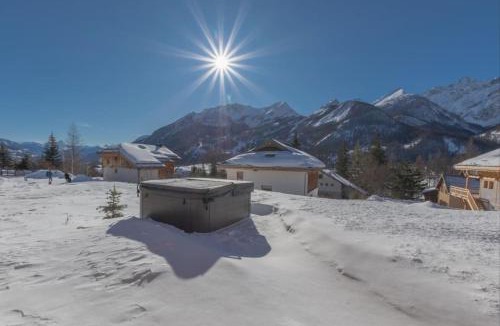 Monetier-les-Bains Ski Chalet | Luxury resort 5* Serrechevalier