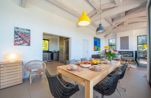 La Croix-Valmer Villa | Magnificent villa with breathtaking views of the sea and vineyards, a little paradise