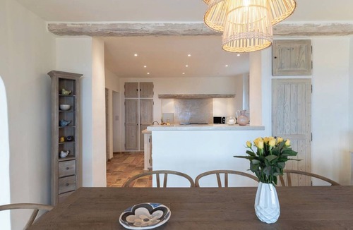 Vence Villa | Magnificent Villa with Panoramic Sea View - 5 Suite Bedrooms - BBQ - 8 Guests
