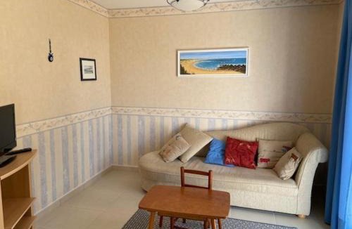 Bretignolles-sur-Mer House | Maison Calme et Familiale - Proche Halle, Jardin, Parking - Brétignolles-sur-Mer - FR-1-231-237