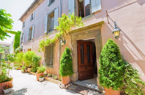 Montlaur Villa | Maison Charvin - Four Bedroom Villa, Sleeps 8