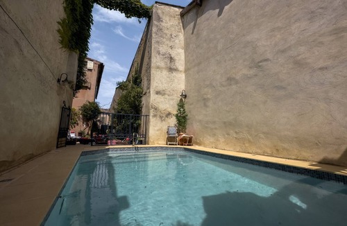 Montlaur Villa | Maison Charvin - Four Bedroom Villa, Sleeps 8