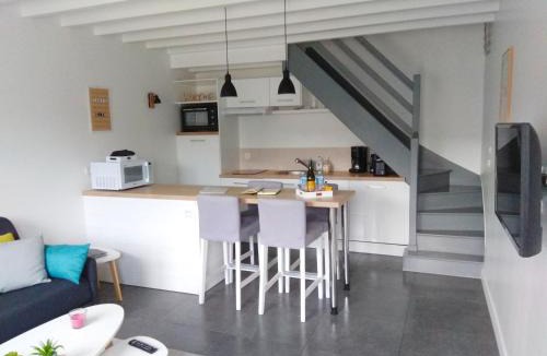 Saint-Cast-le-Guildo House | Maison Cosy entre CAP FREHEL et SAINT MALO 1km PLAGE 5min GR34 Wifi Jardin Vélos "CASA OHANA"