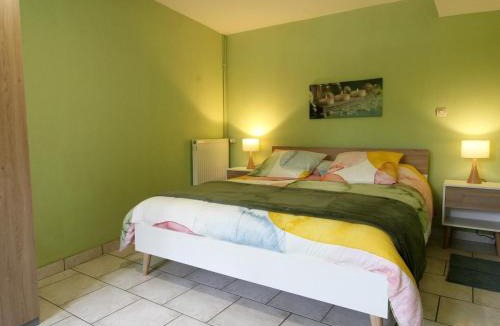 Saint-Bomer-les-Forges House | Maison de campagne spacieuse avec grand jardin, animaux acceptés - FR-1-497-99
