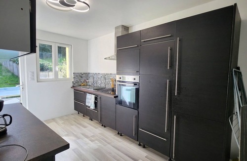 Cherbourg-en-Cotentin House | Maison familiale Cherbourg-Ping pong-Baby foot