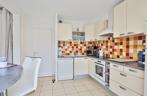 Saint-Germain-sur-Ay House | Maison "les ecrehous" – Bright, Comfortable House Near the Beach, 2 Bathrooms