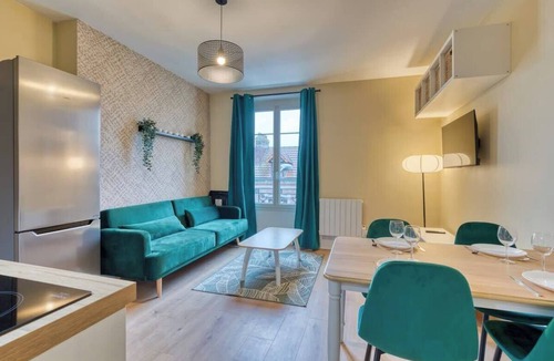 Centre Ville Rive Gauche Apartment | Mathilde : Appartement proche Clinique Mathilde