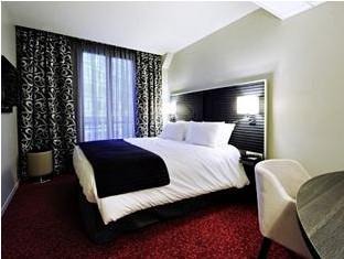 Quartier de Javel Hotel | Mercure Paris Tour Eiffel Pont Mirabeau