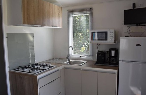 Le Grez House | Mobile home 4 pers, terrace, equipped kitchen