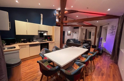 Epinal Apartment | Modern apartment in central Épinal, 2-4 pers