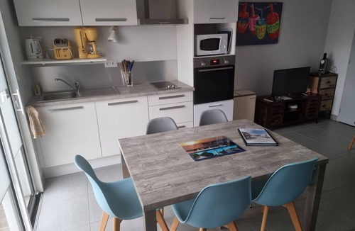 La Tranche-sur-Mer House | NEW 2-BEDROOM HOUSE WITH AIR CONDITIONING CLOSE TO AMENITIES AND BEACH