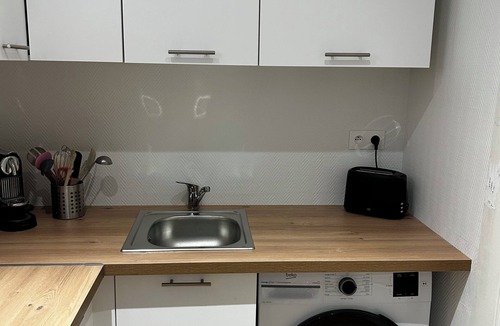 Arras Apartment | New 51 m² apartment for 4 people and 1 baby, with 1 secure parking lot.