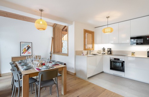 Le Bettaix Apartment | New apartment 8 ppl close to slopes with garage