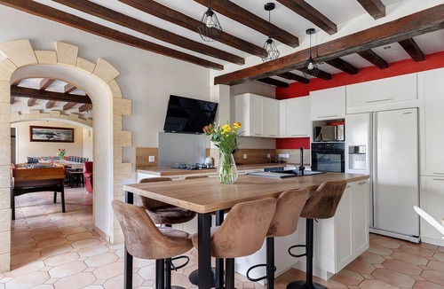 Huille House | Ô Gîte Bleu – Exceptional Stay & Relaxation for up to 16 Guests in Anjou
