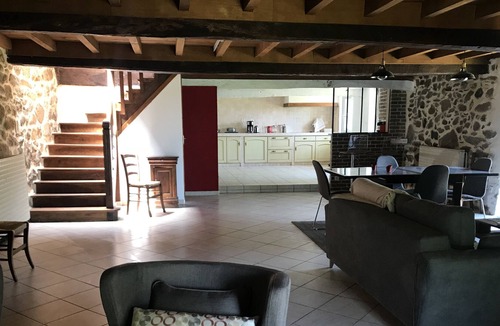 Ayzac-Ost House | old sheepfold renovated 130m2 4 ch comfortable 3 kms from Argeles Gazost