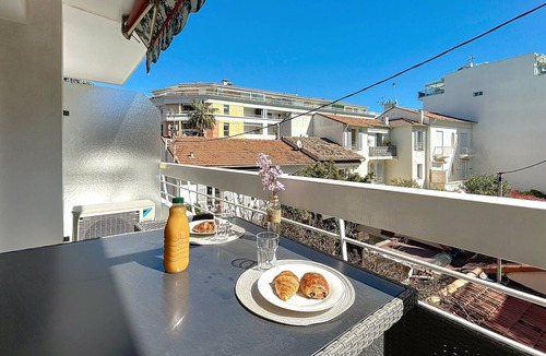 Pointe Croisette Apartment | Palm Beach area - 1 BDR apartment - terrace, sea view Cannes Mouré Rouge