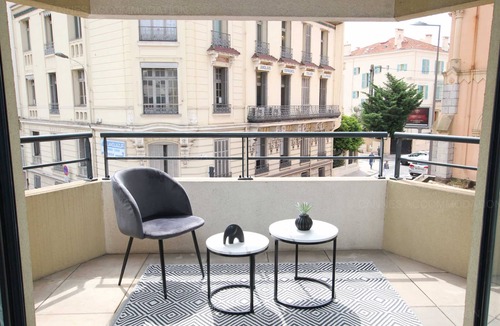 Prado - Republique Apartment | Paradisio-2913-Two bedroom just a short way from rue d'Antibes