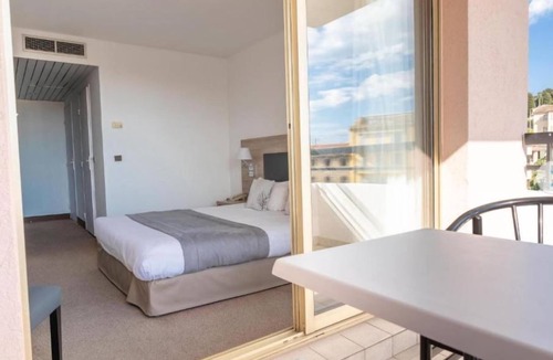 Le Cannet House | Piscine Rooftop | Chambre +Terrasse Privée