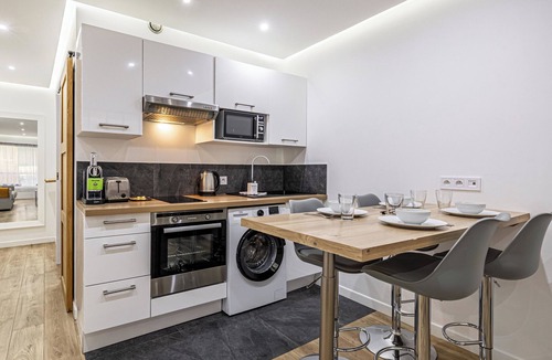 Prado - Republique Apartment | Prestigious apartment for 4 people 400m Croisette