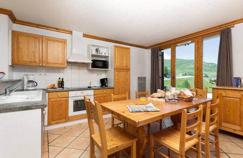Plagne Soleil Ski Chalet | Pretty Private Chalet, 300m from the slopes