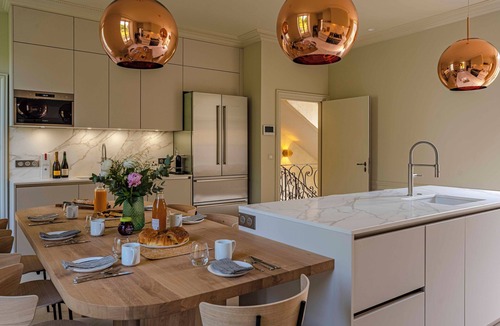 Bayeux House | Private Historic Mansion - Center of Bayeux - 5 stars - 3 BR - Garden - Ideal for D-DAY trips