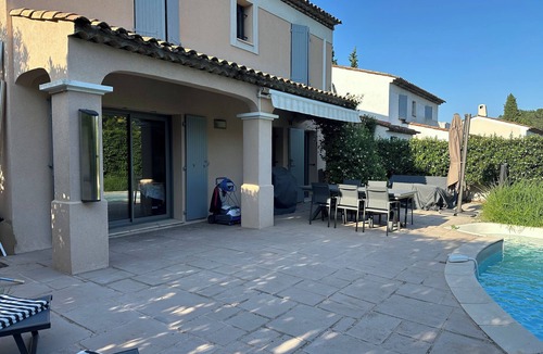 Valbonne Villa | Quiet, secure family villa with every comfort!