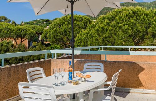 Cavalaire-sur-Mer Apartment | Résidence Lagrange Vacances Villa Barbara
