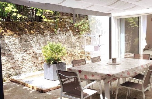 La Rogere Apartment | Recent 3-bedrooms 200m from the sea and city center