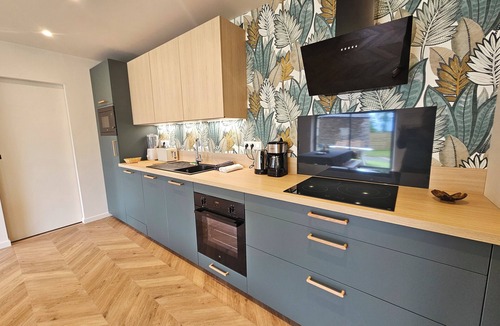 Henansal House | Recently renovated country house 15 minutes from the beach