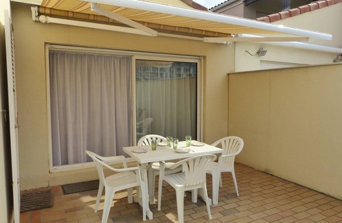 Capbreton Apartment | Residence " Terrasses de l'Océan" - Flat for 4 persons with marina view- Free Wifi.