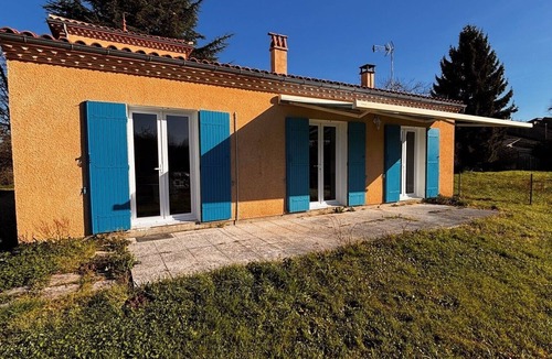Eynesse House | Riverfront house