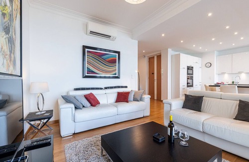 Fabron Apartment | Sea View - Large 2 Bdr Promenade des Anglais
