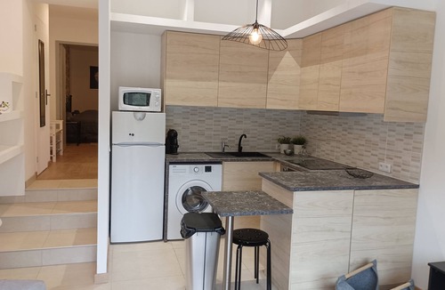 Lodeve Apartment | Self-contained apartment, located on the outskirts of Lodève. Axé above-ground pool