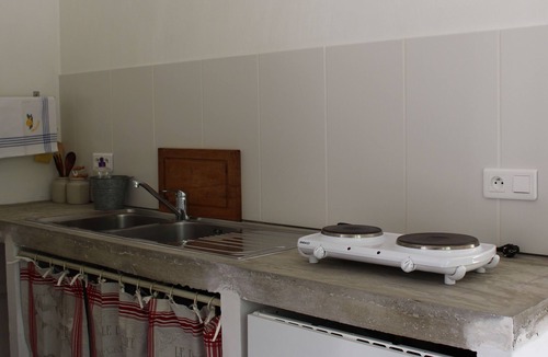 St.-Remy-de-Provence House | Shed the heart of Provence